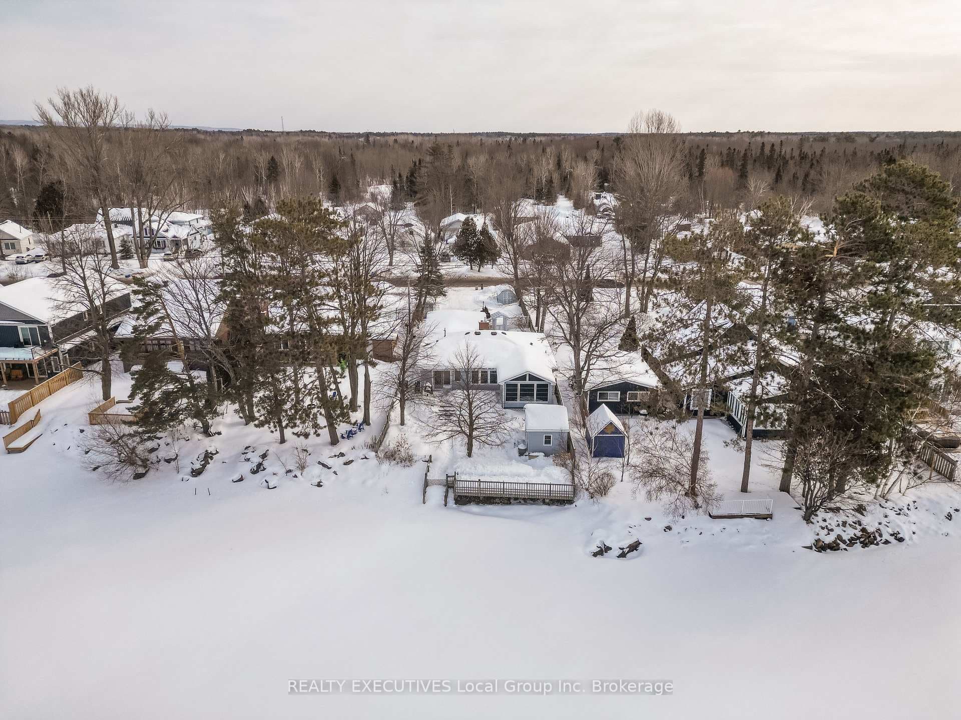 981 Premier Road photo 43