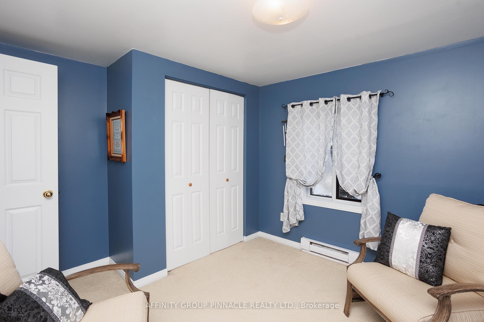 39 Ash Loop Street photo 9