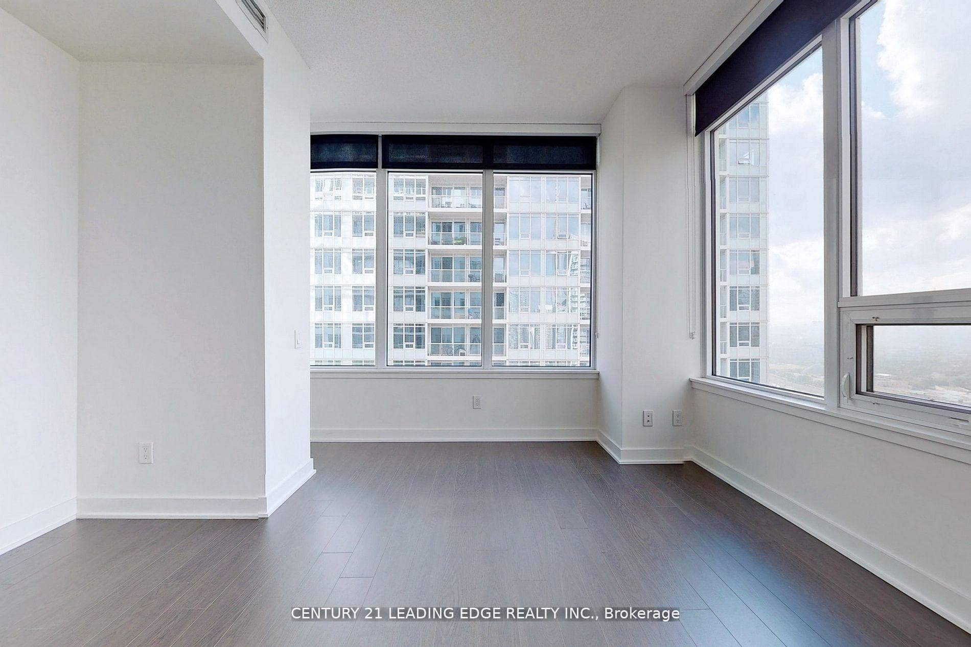 17 Bathurst Street Unit 3506 photo 8