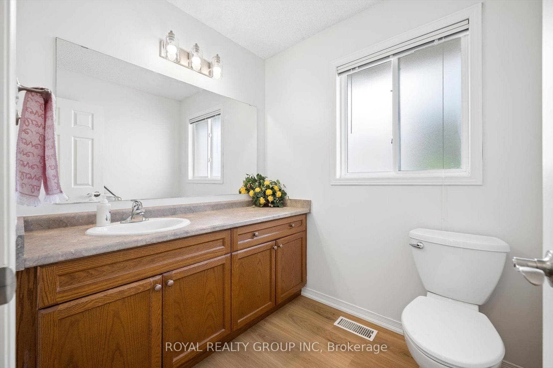 244 Fallowfield Drive photo 21