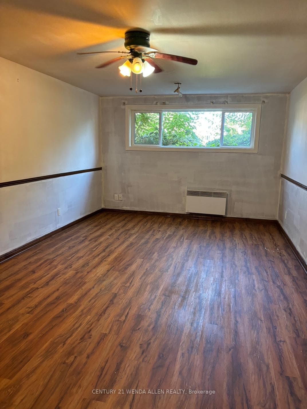 421 Oakwood Avenue photo 22