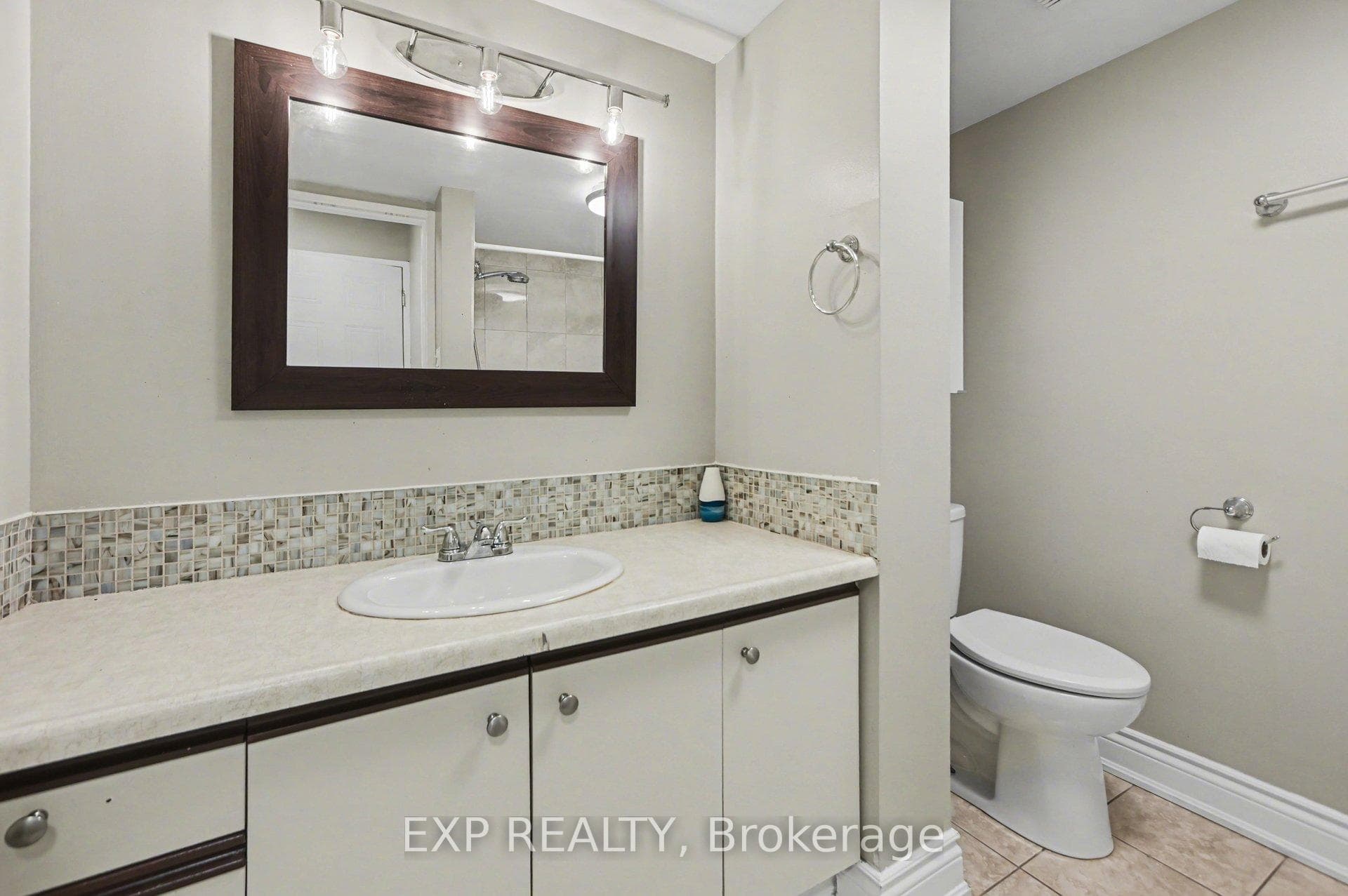 80 Sandcastle Drive Unit 404 photo 13