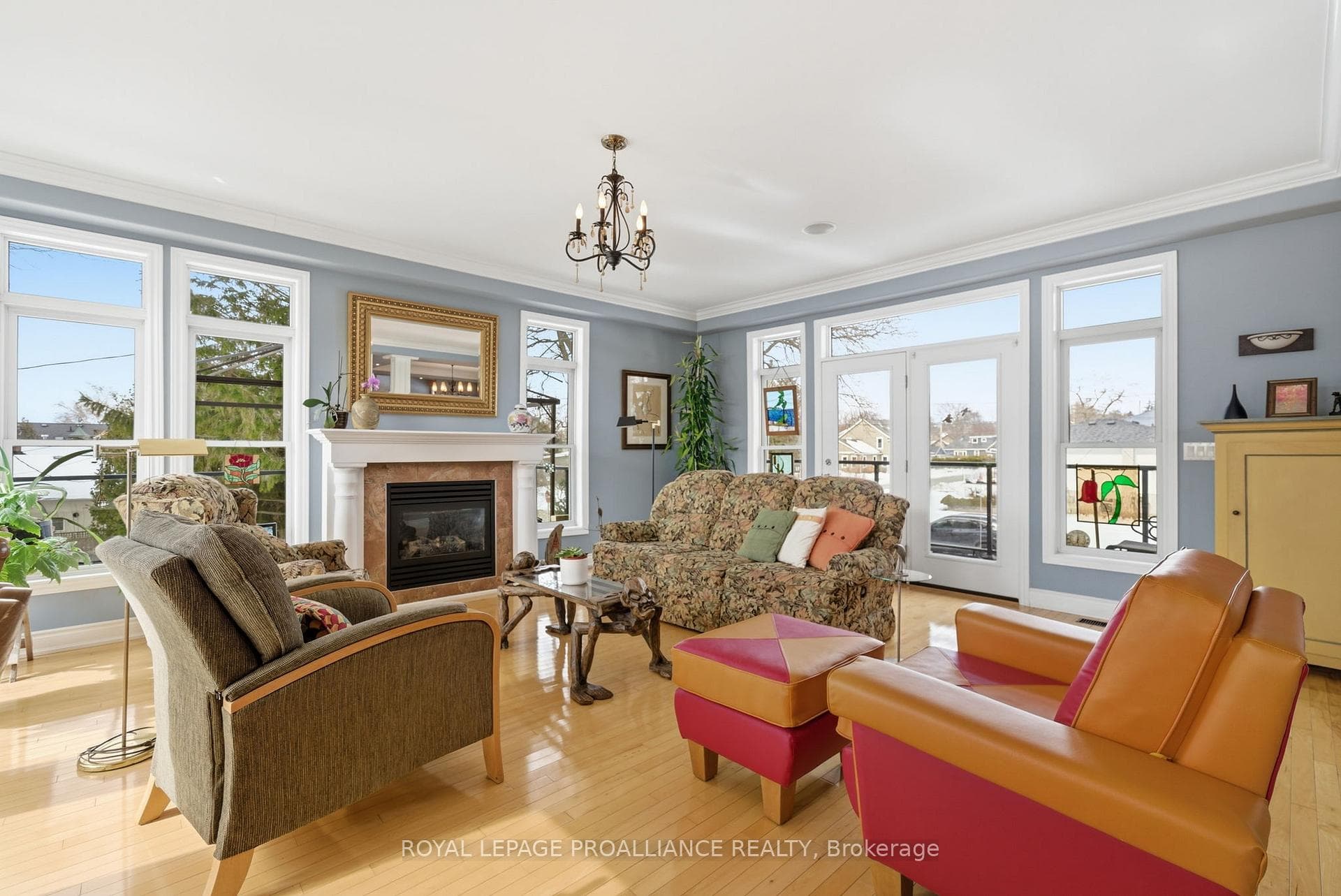 215 Water Street photo 8