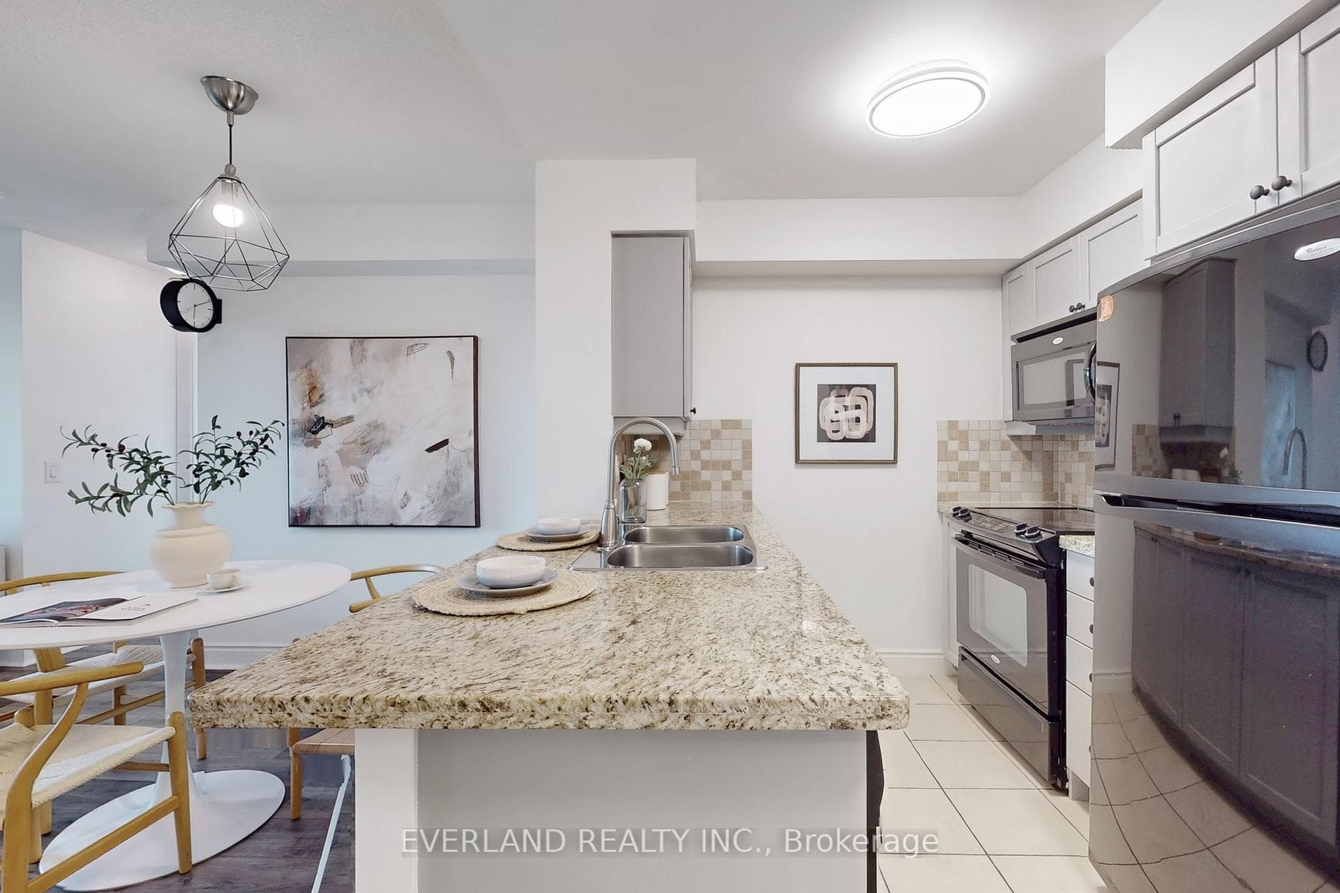 25 Greenview Avenue Unit 918 photo 8