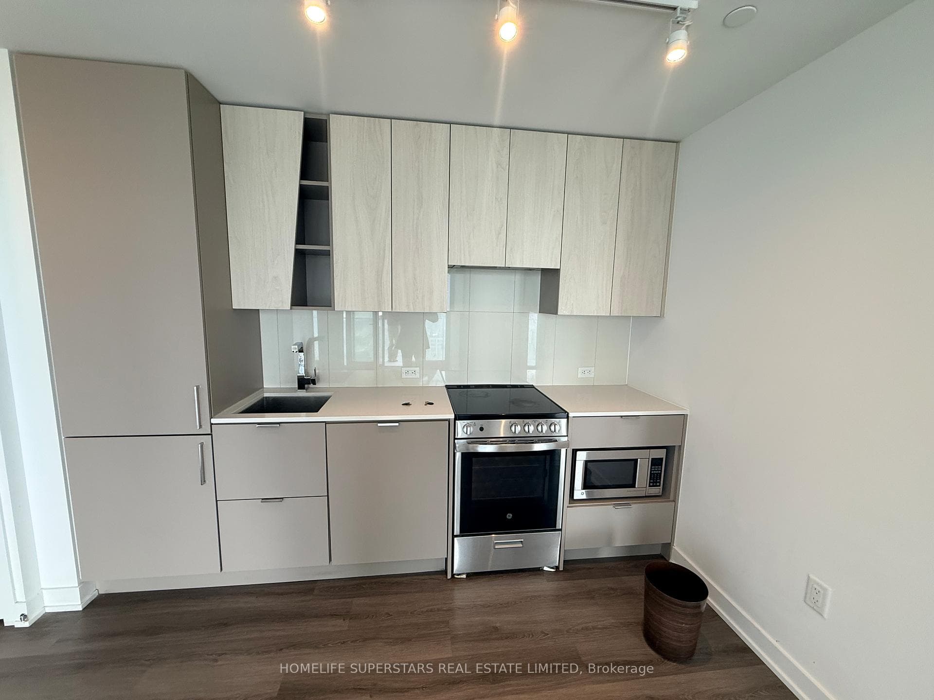 3883 Quartz Road Unit 1401 photo 1