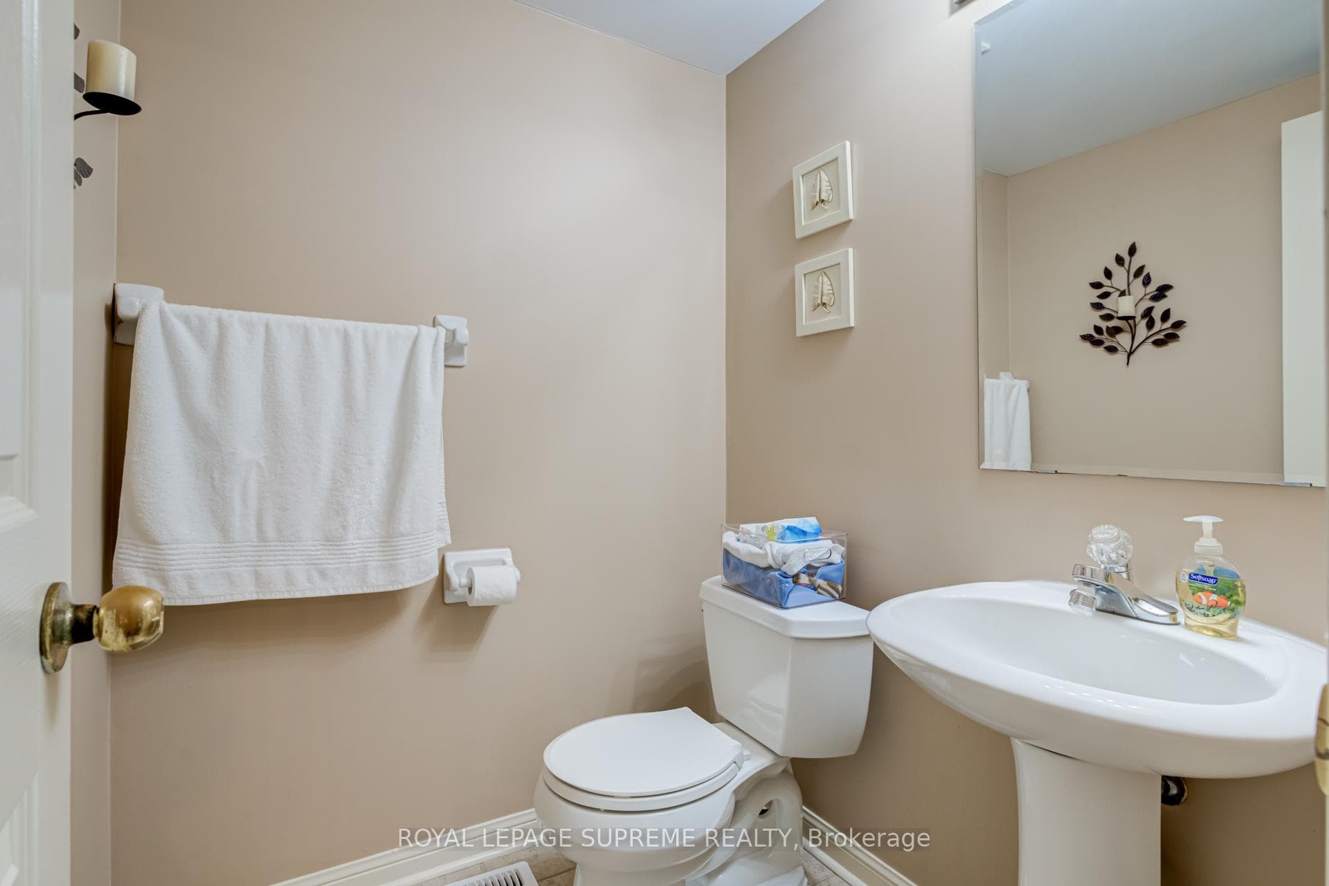433 Trudeau Drive photo 22