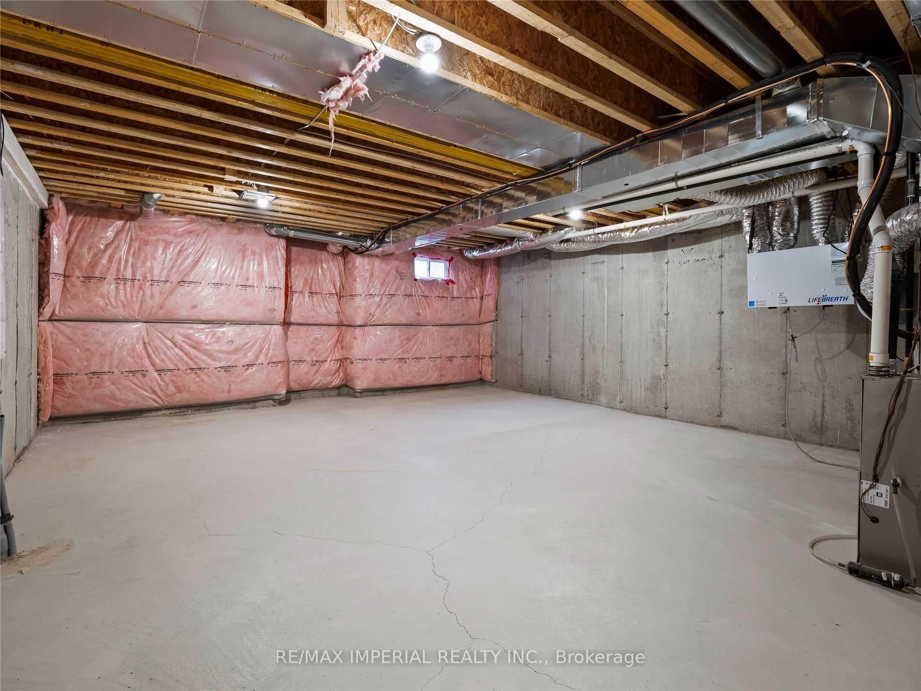 33 Hilts Drive photo 21