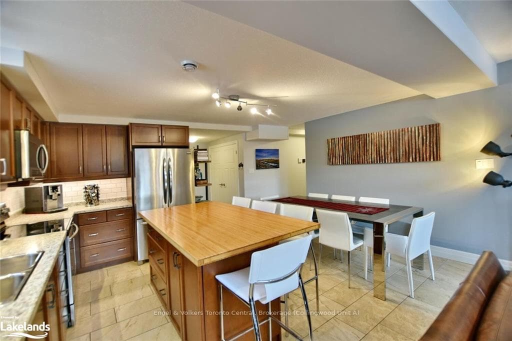 34B FINDLAY Drive photo 10