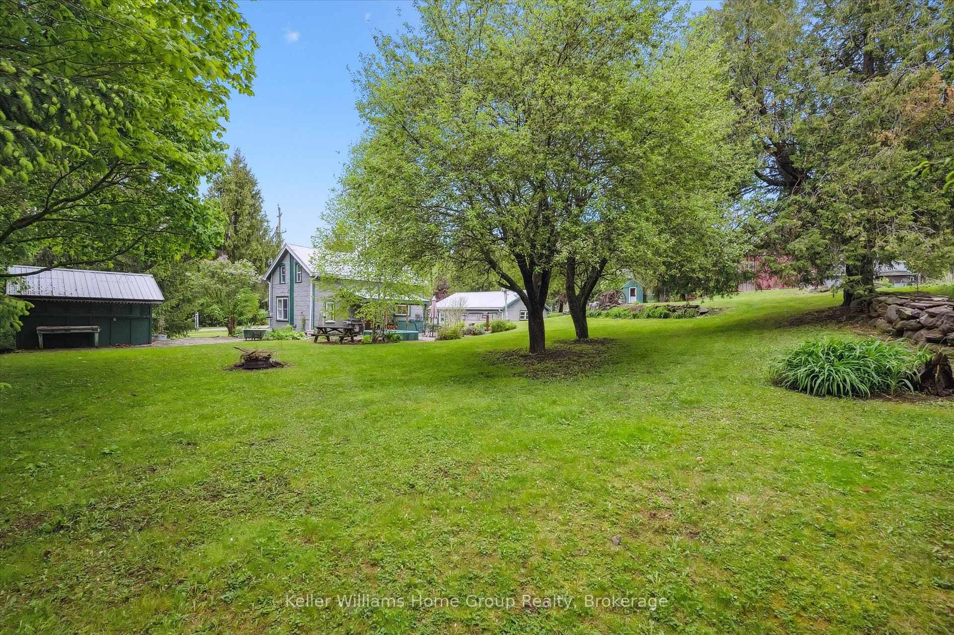 419 Wilson Street photo 30