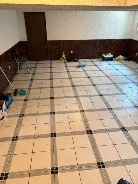 98 Jeanne Drive photo 18