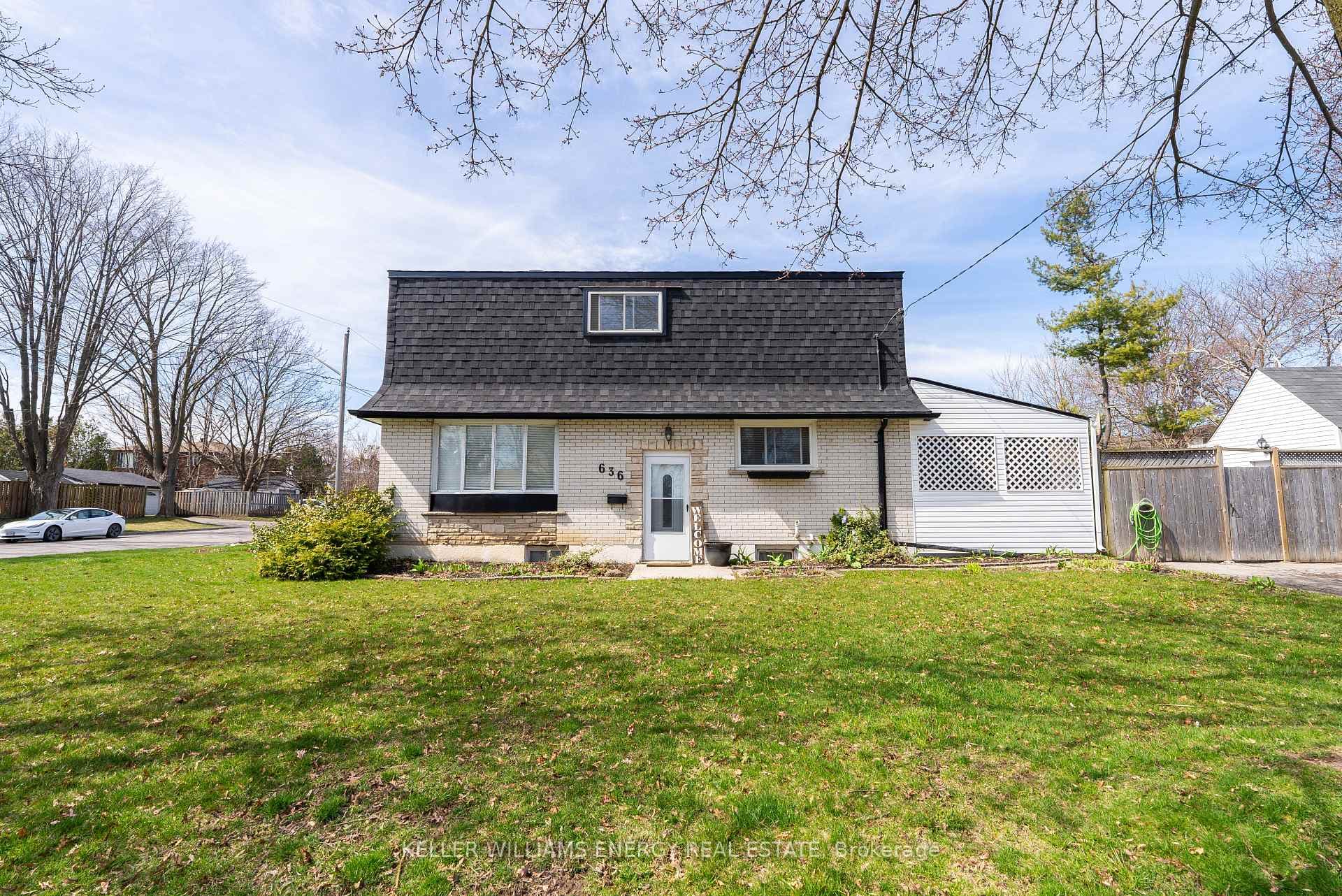 636 Gliddon Avenue photo 1