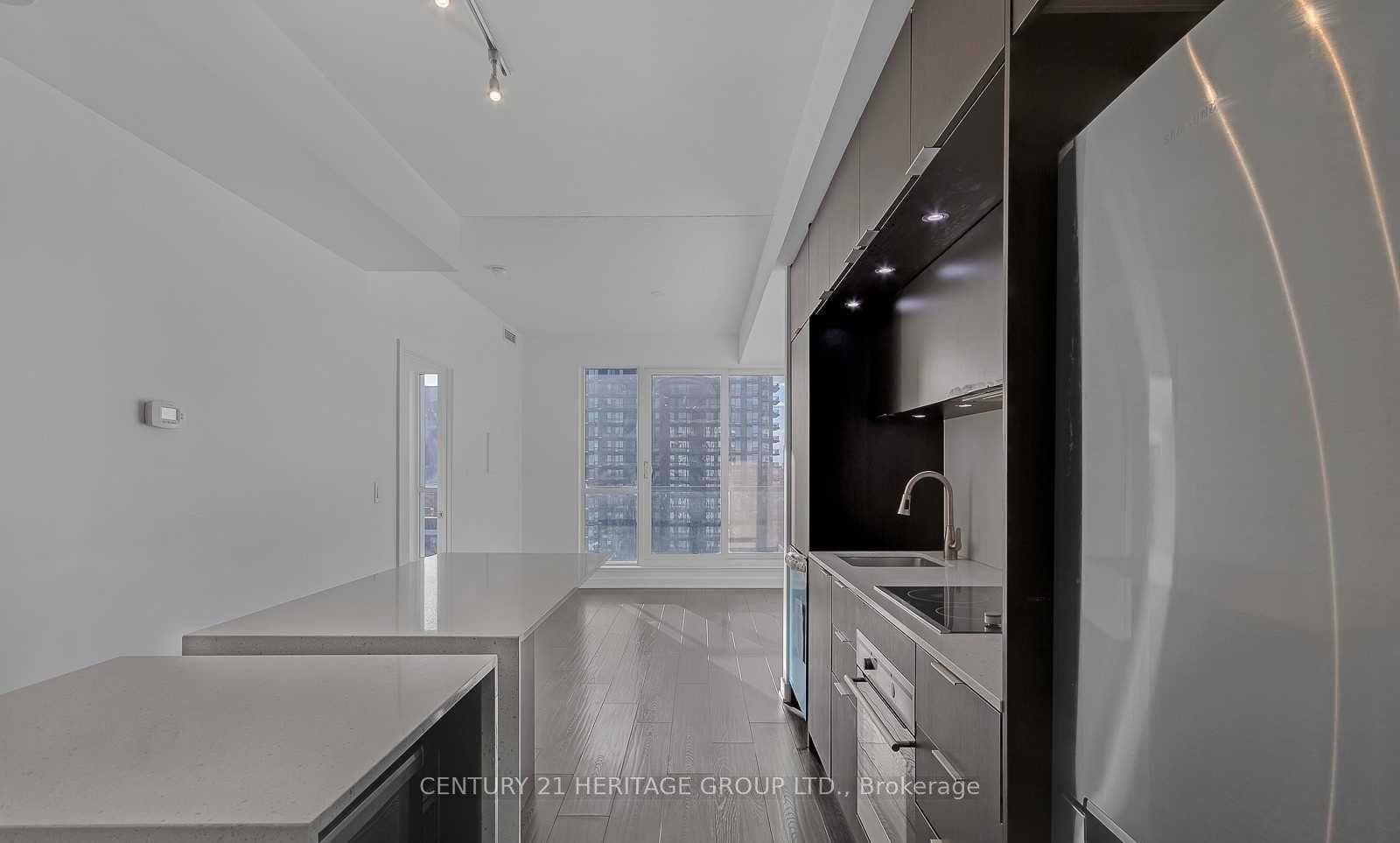 170 Sumach Street Unit 2107 photo 6