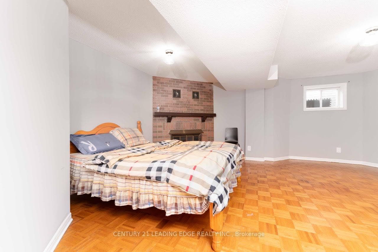 29 Major Oak Terrace photo 44