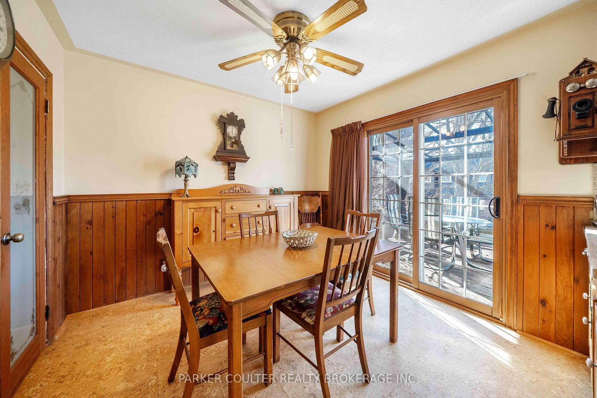 251 Codrington Street photo 10