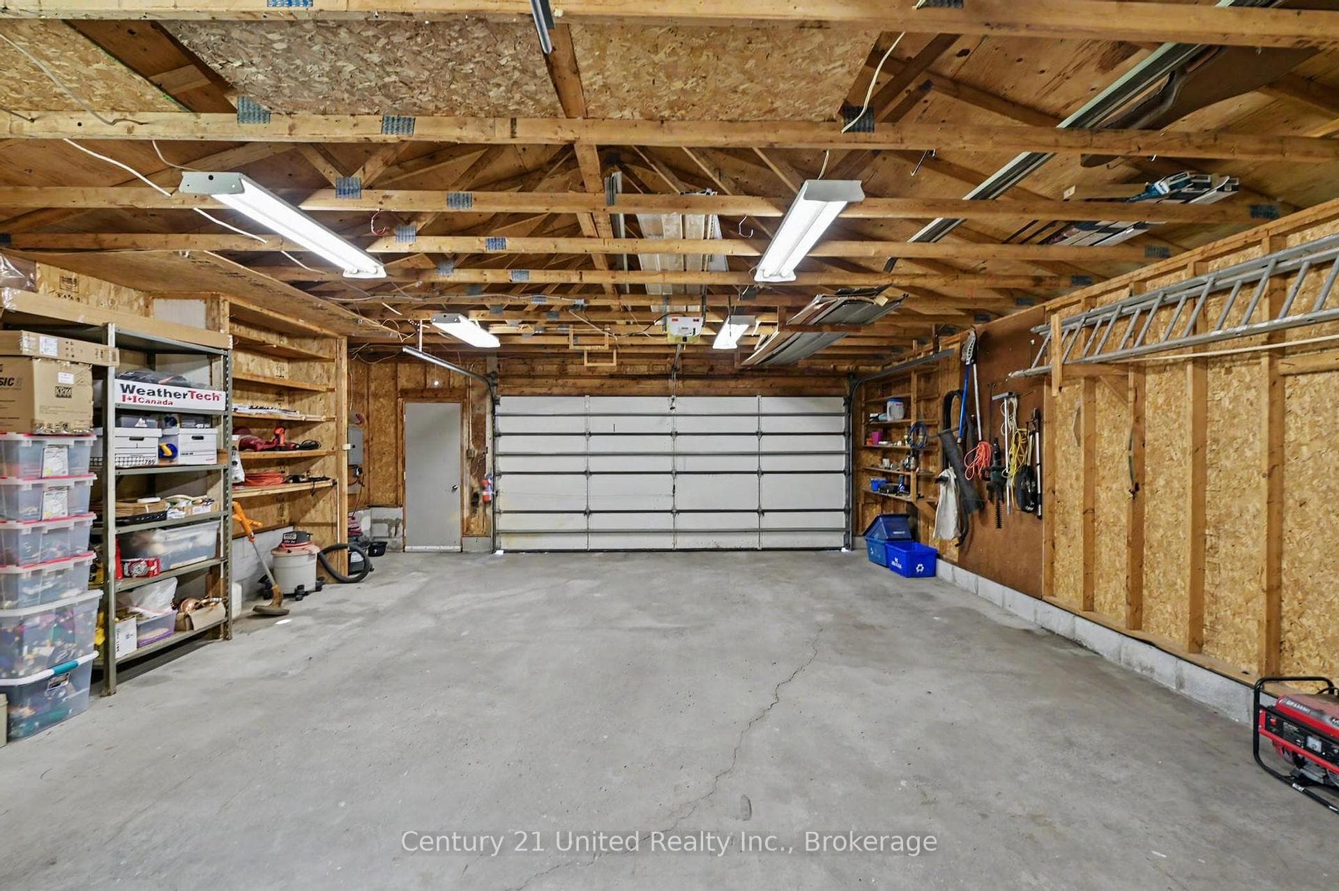 815 Stewart Drive photo 28