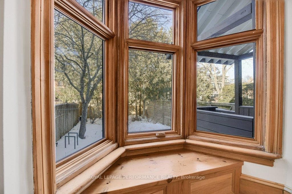 143 Fourth Avenue photo 12