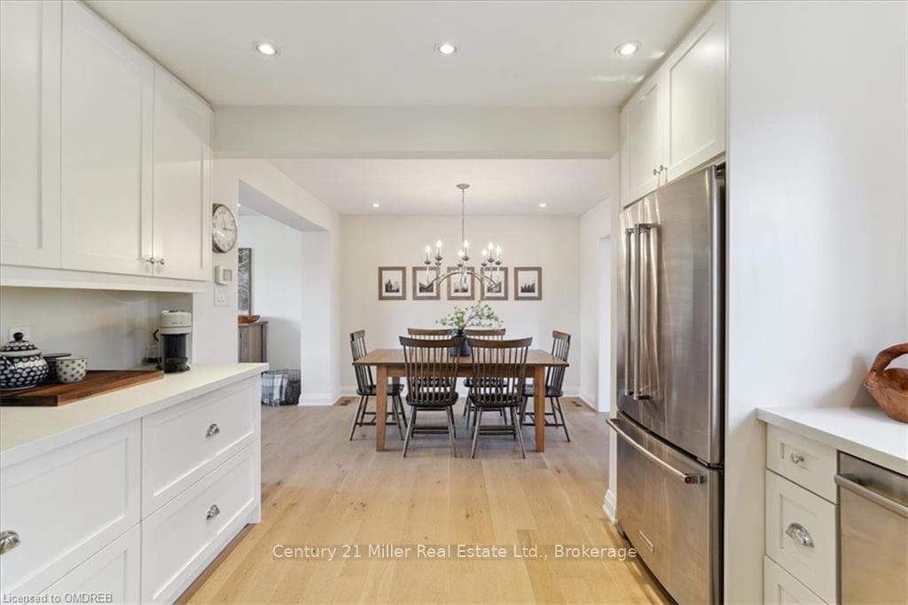 457 SUNSET Drive photo 15