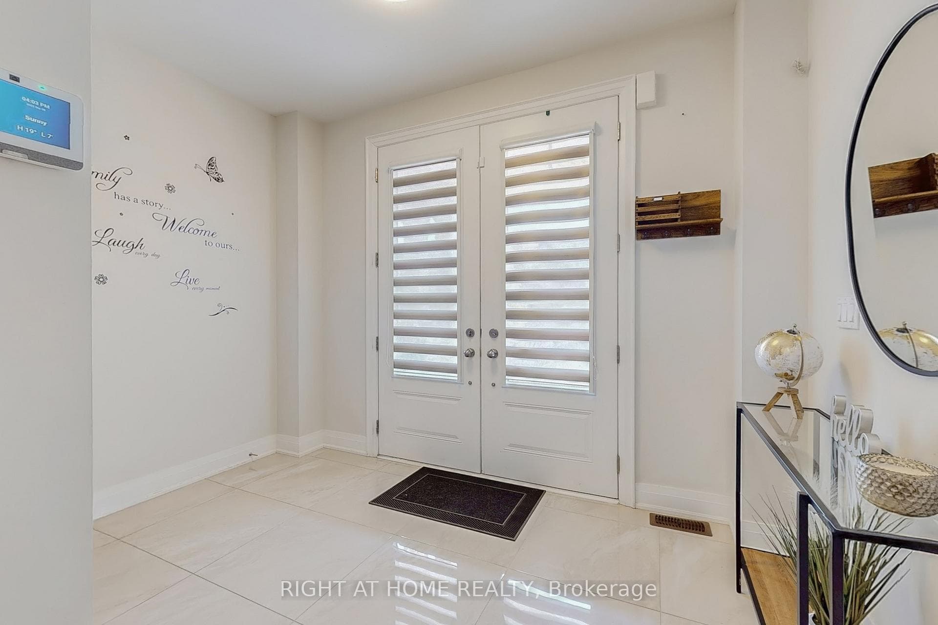 46 Prunella Crescent photo 5