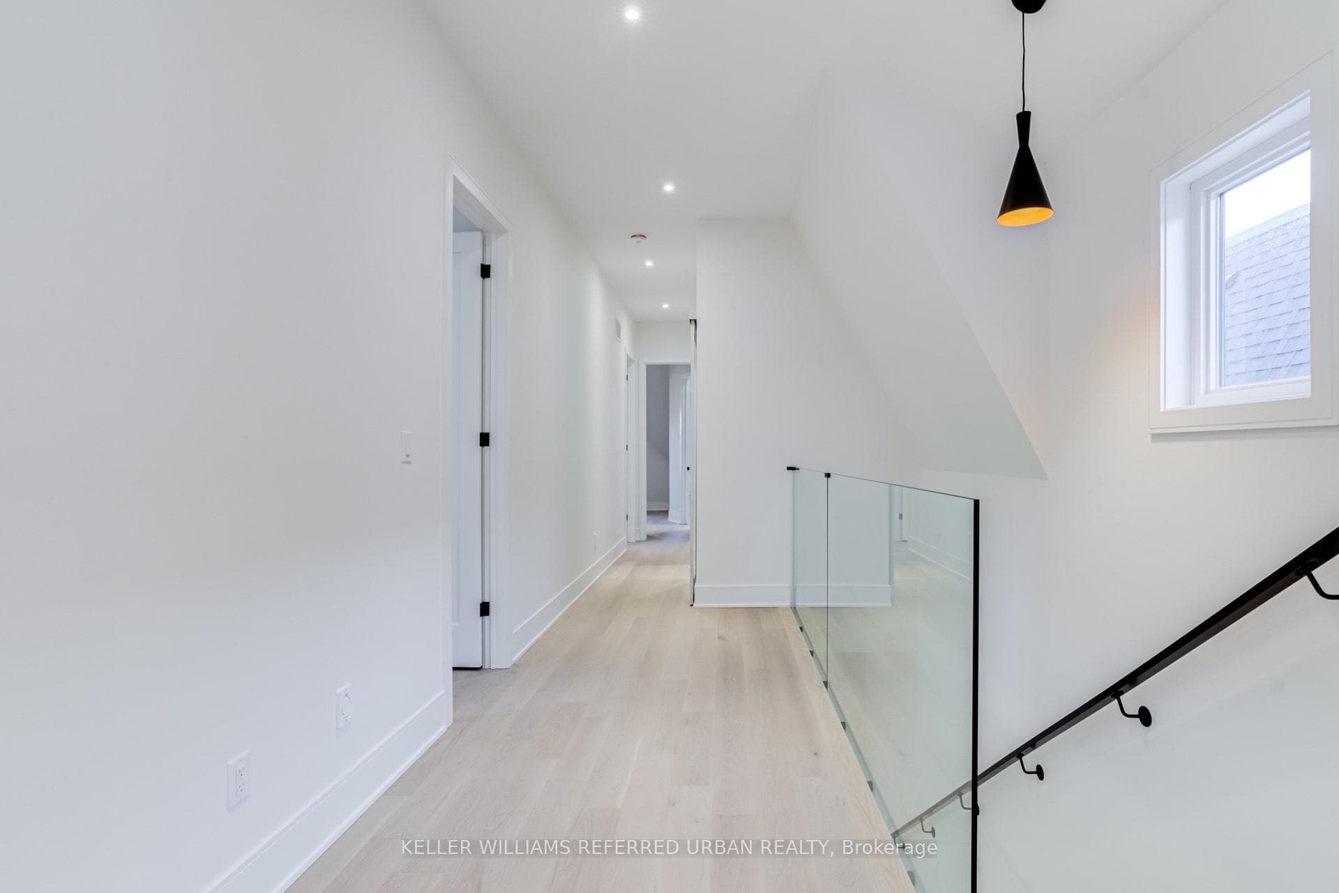 43 Benson Avenue photo 30