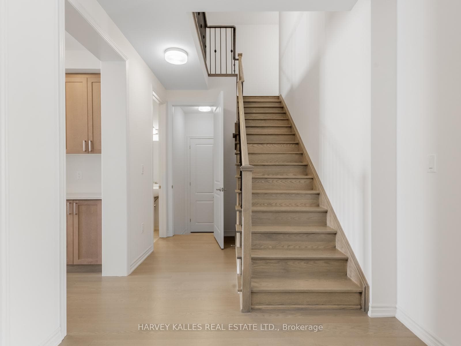 18 Bluebird Boulevard photo 7