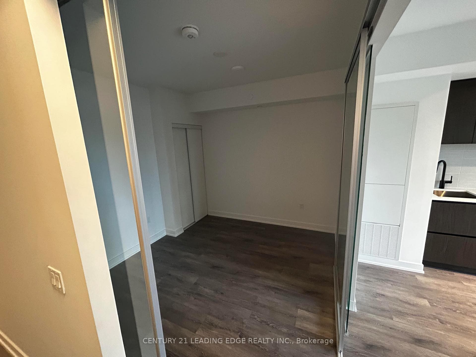 117 BROADWAY Avenue Unit 311 photo 11