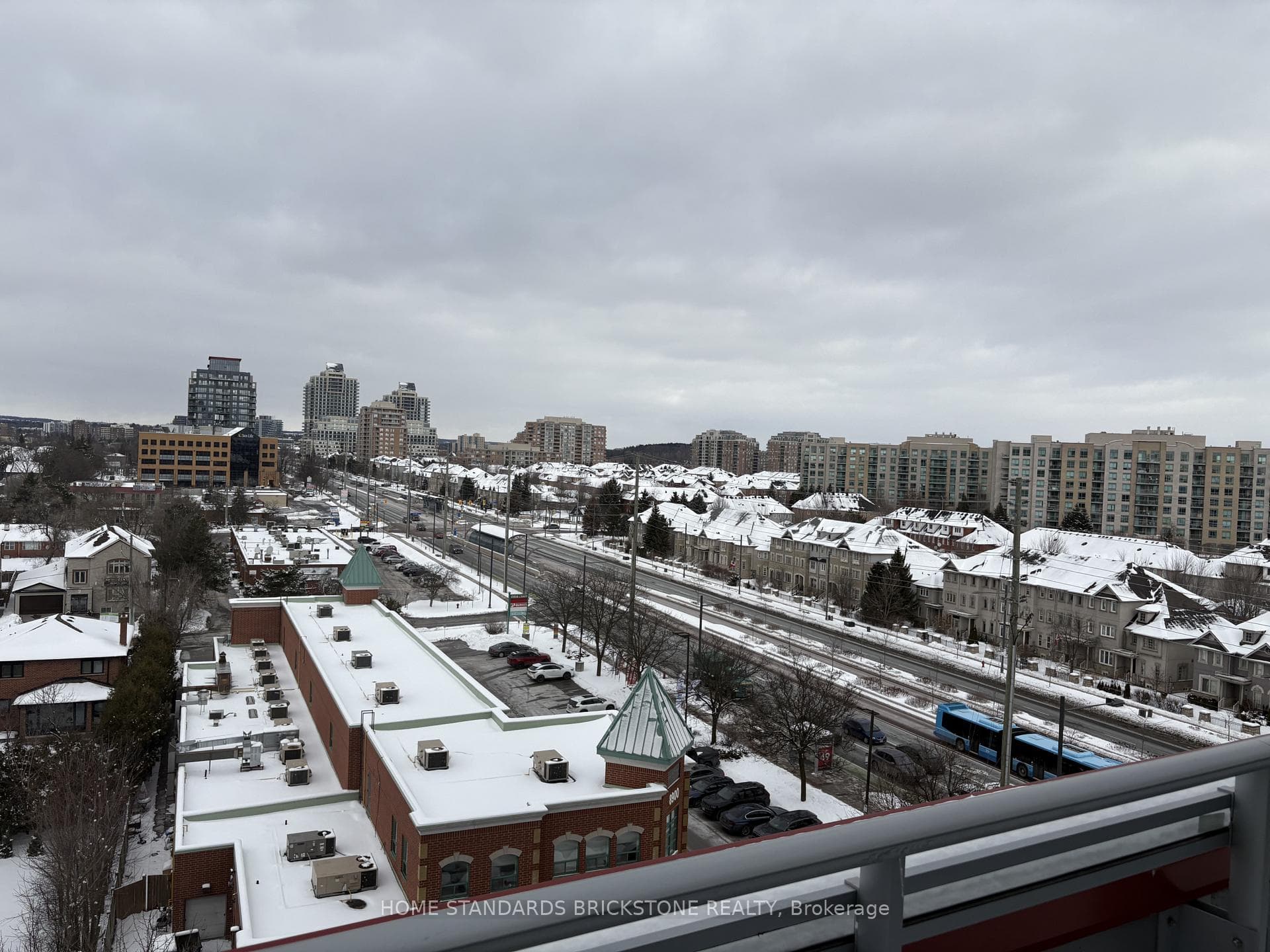 8888 Yonge Street Unit 719 photo 12