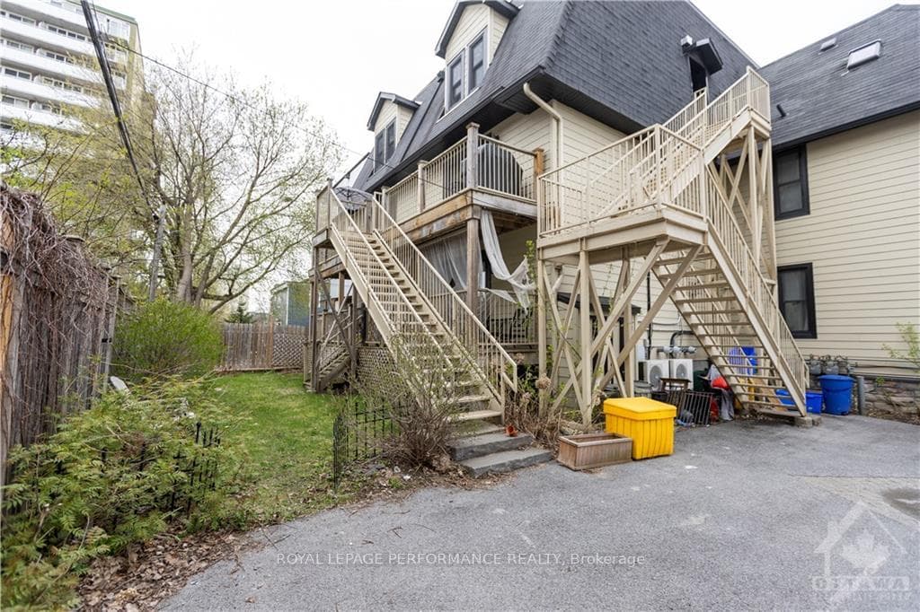 271 MCLEOD Street Unit 2 photo 25
