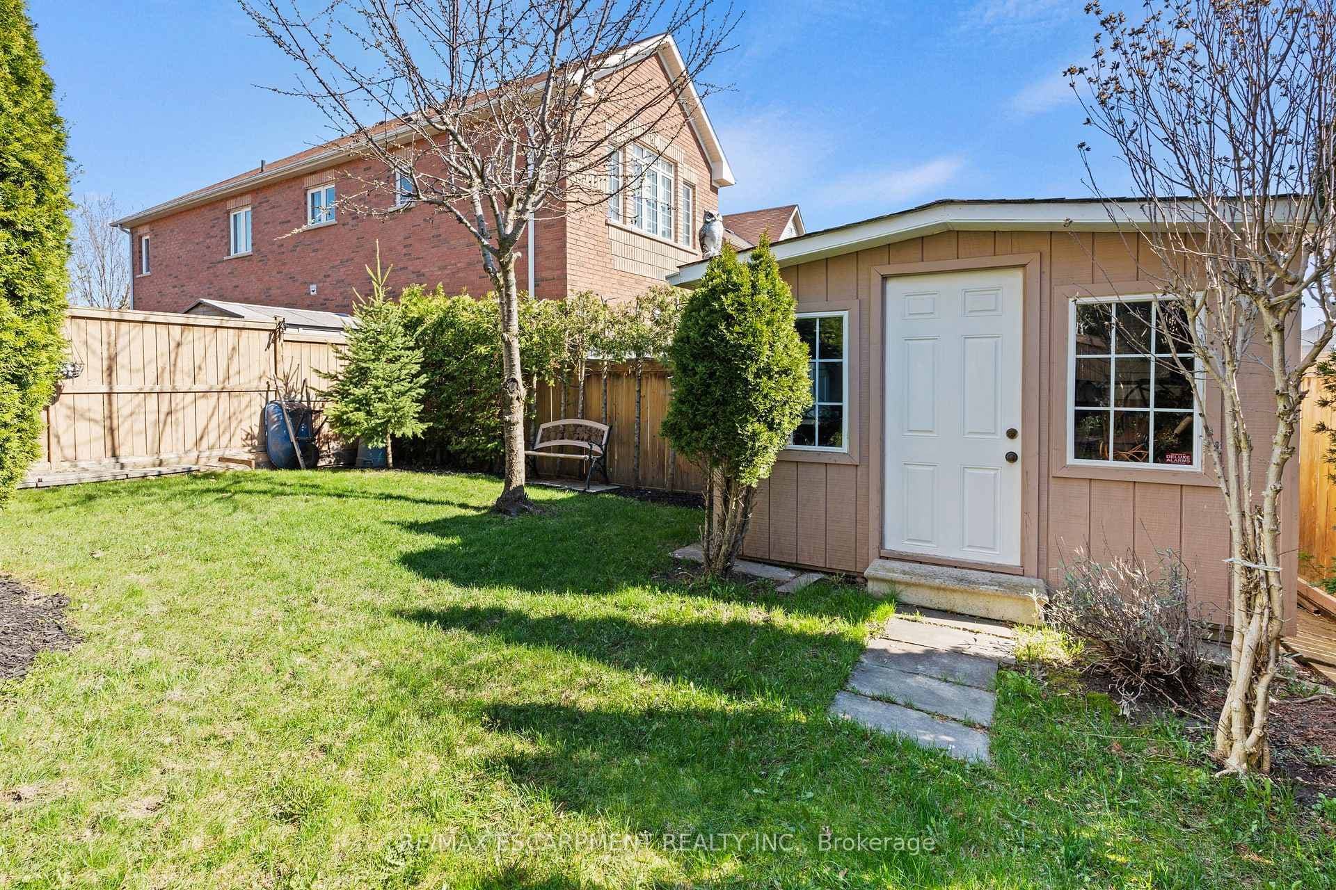 200 Miller Drive photo 40