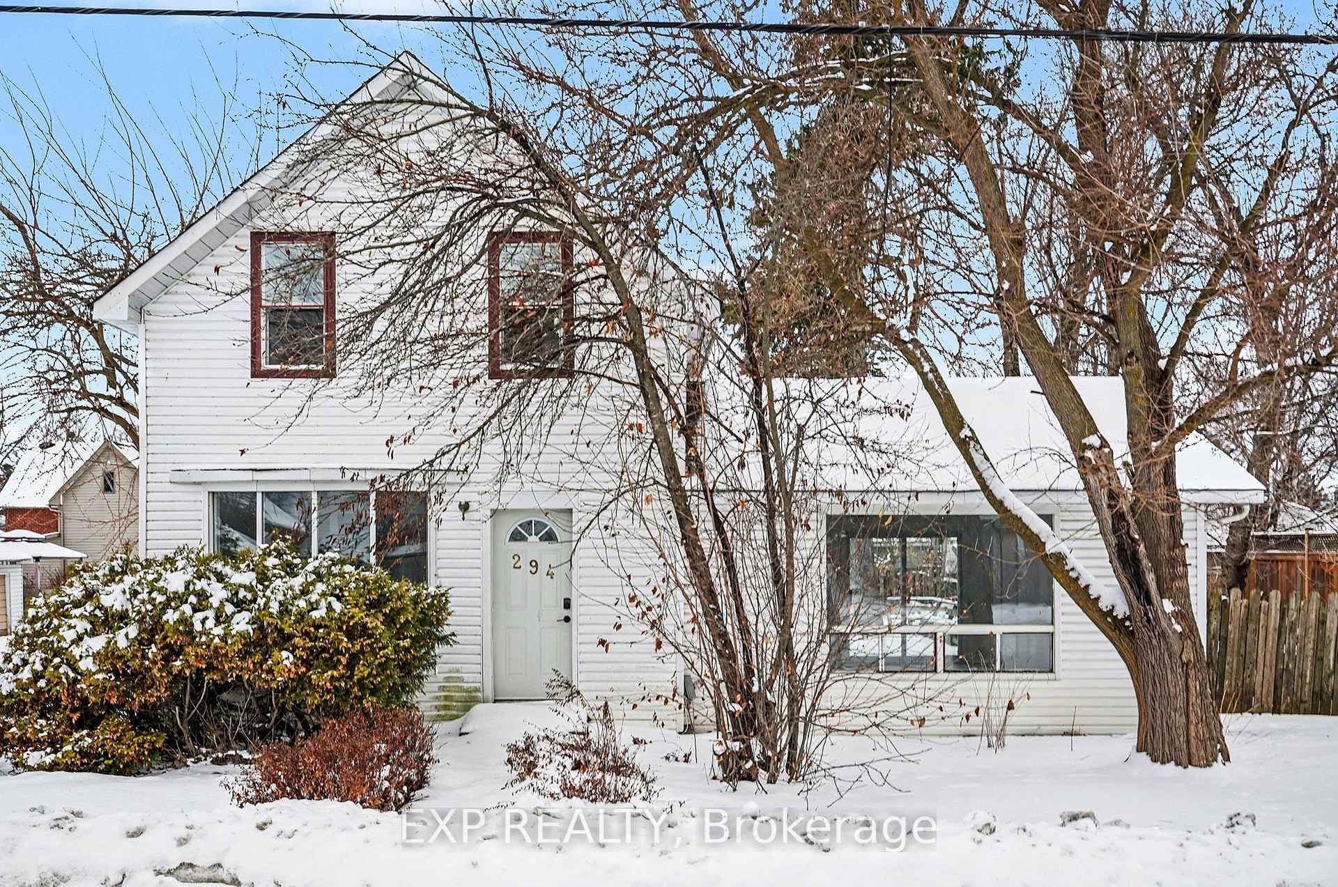 294 Moffatt Street photo 1
