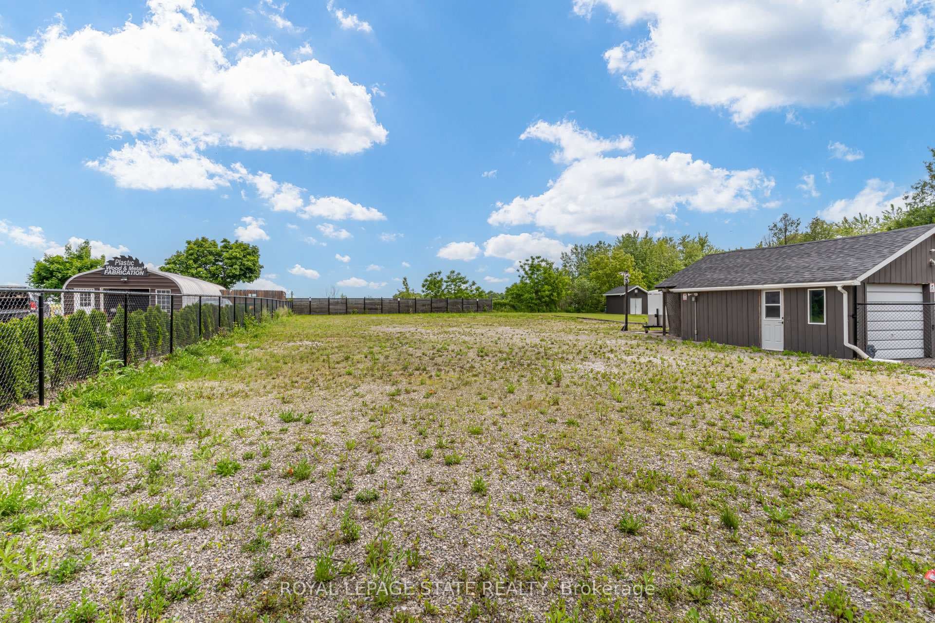 9056 Airport Road photo 44