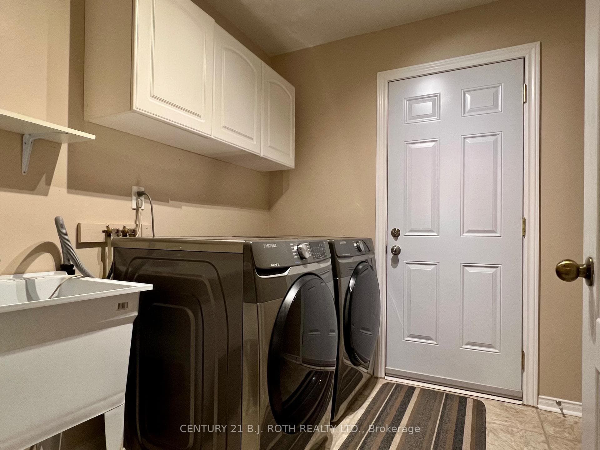 47 Looker Drive photo 23