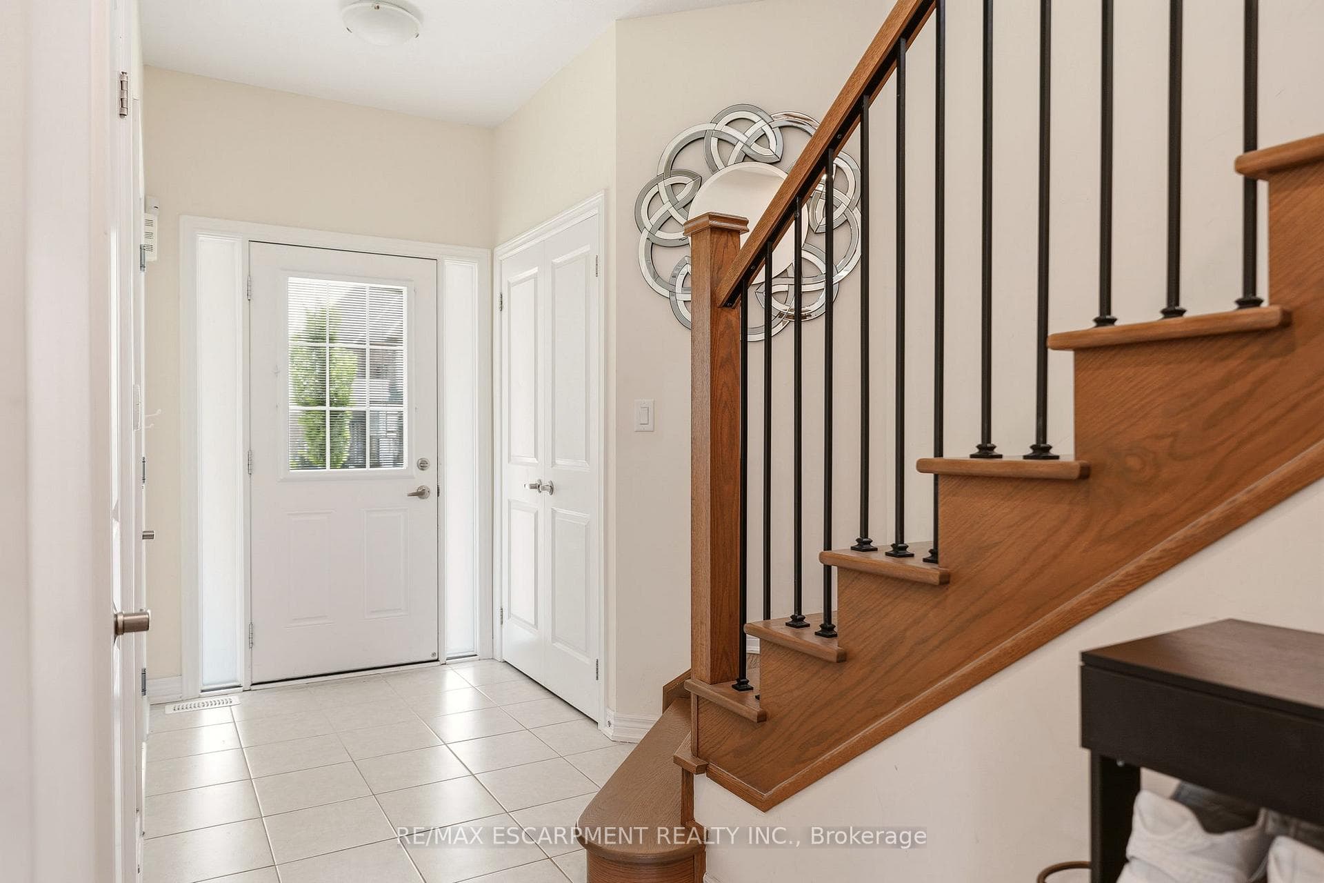 67 PINOT Crescent photo 4