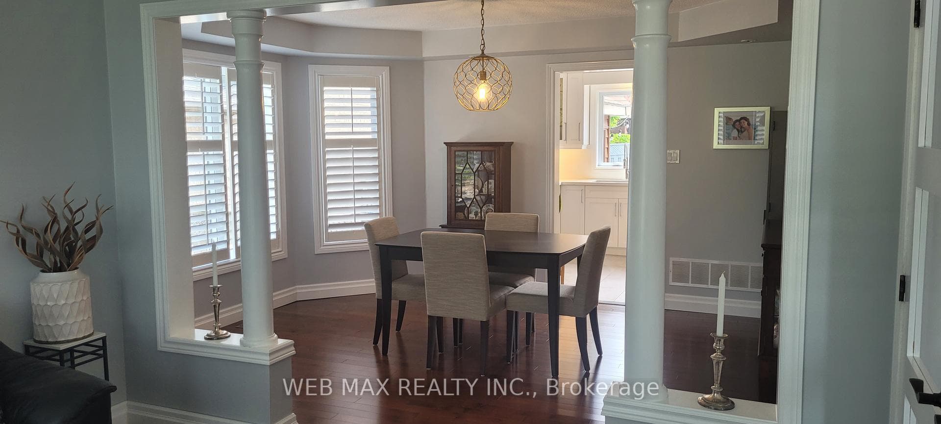 Bay window, California shutters thruout main