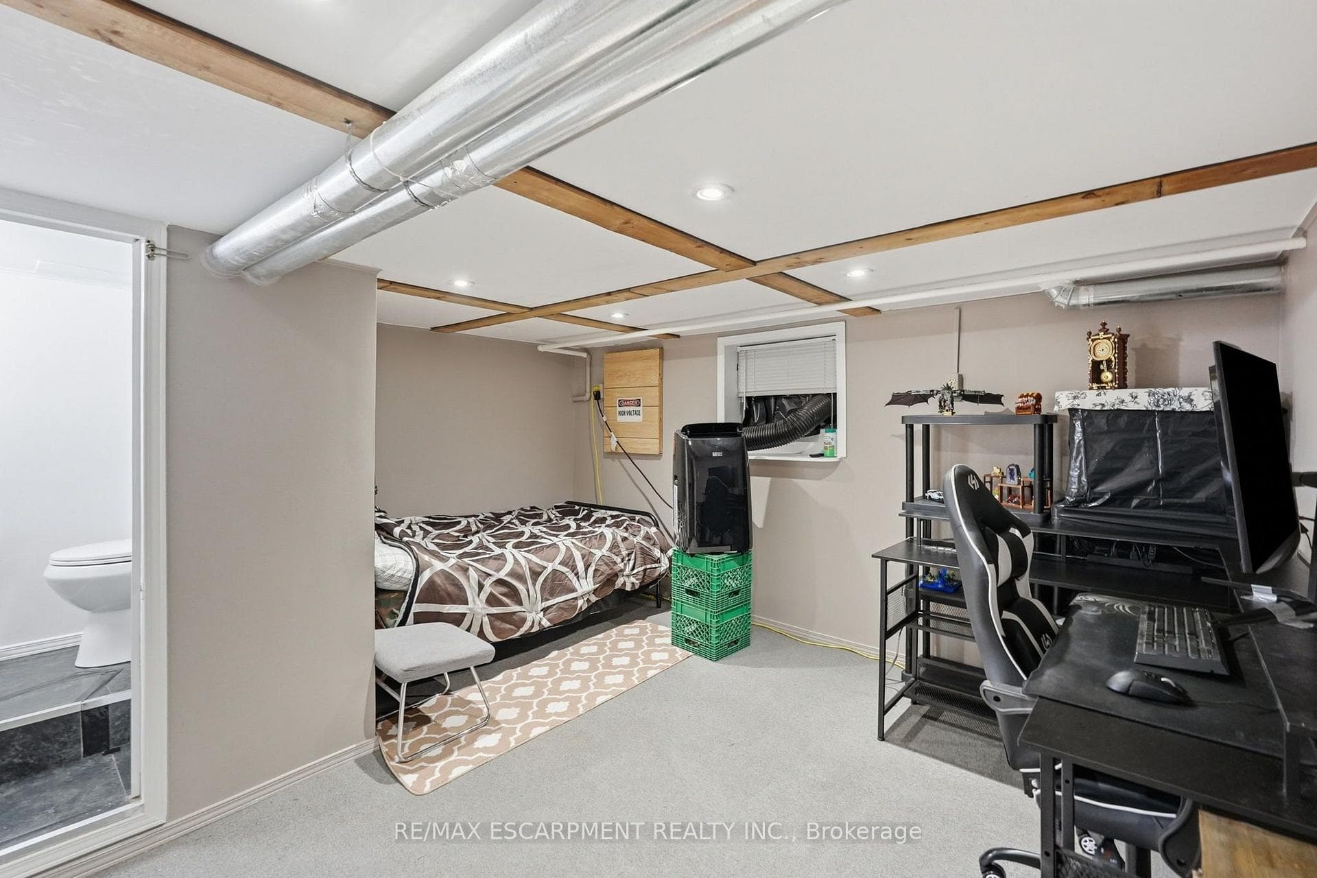 182 Cavell Avenue photo 33