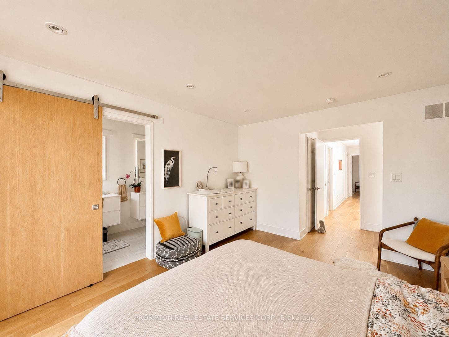 19A Linton Avenue photo 23