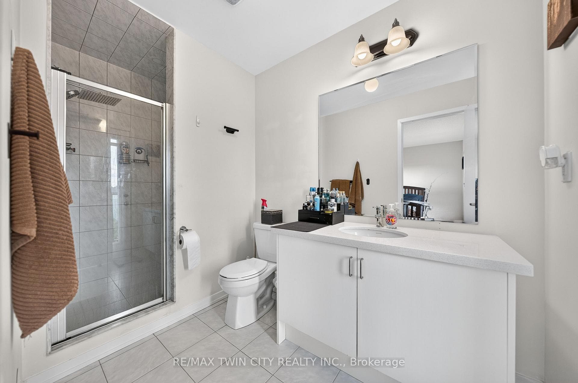 49 Lambert Lane photo 29