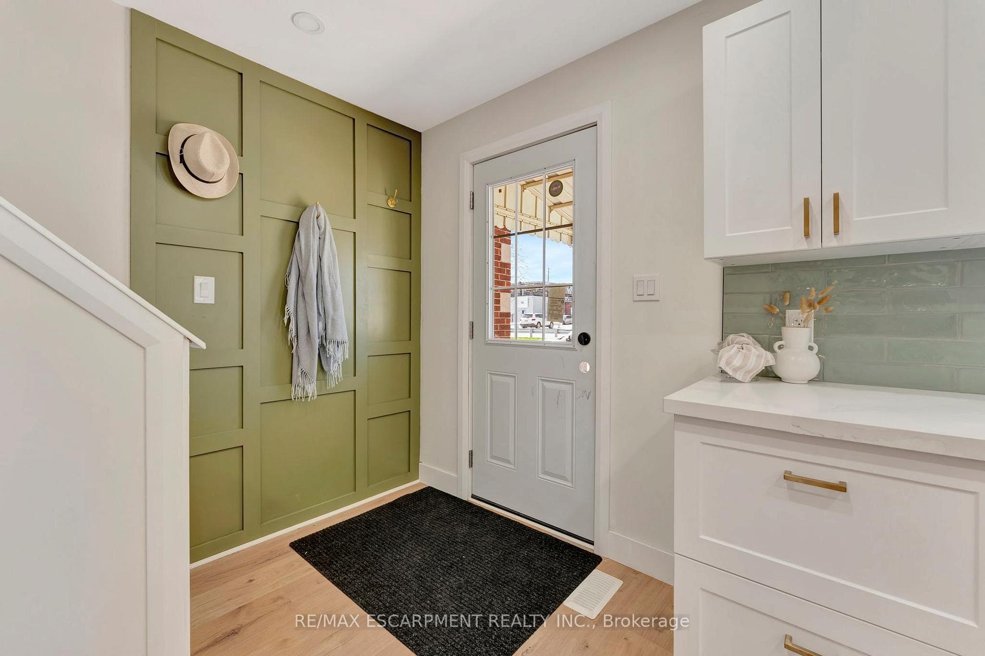 24 Carlisle Street photo 5