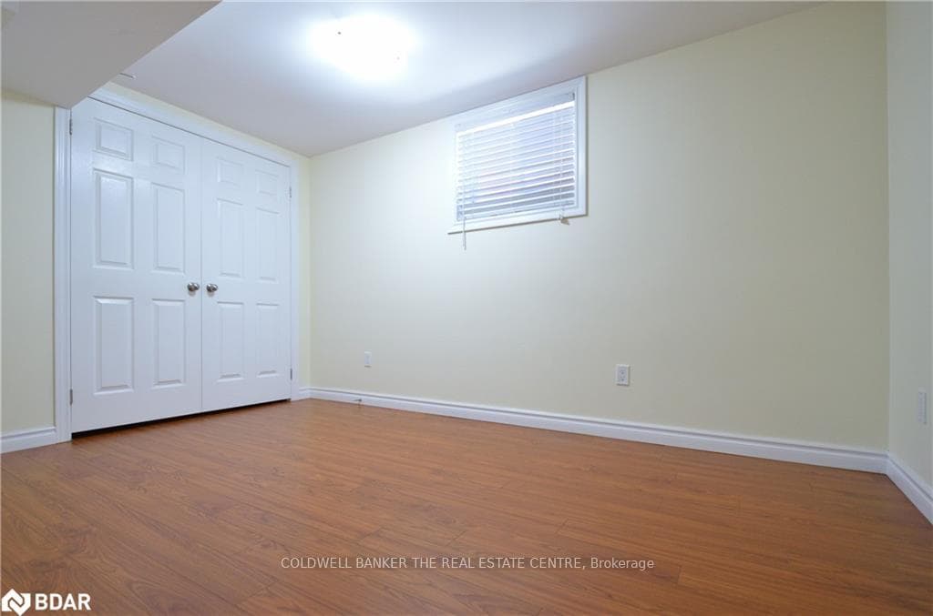 140 Country Lane Unit Lower photo 12