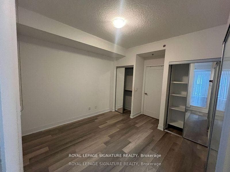 318 Richmond Street Unit 1811 photo 5
