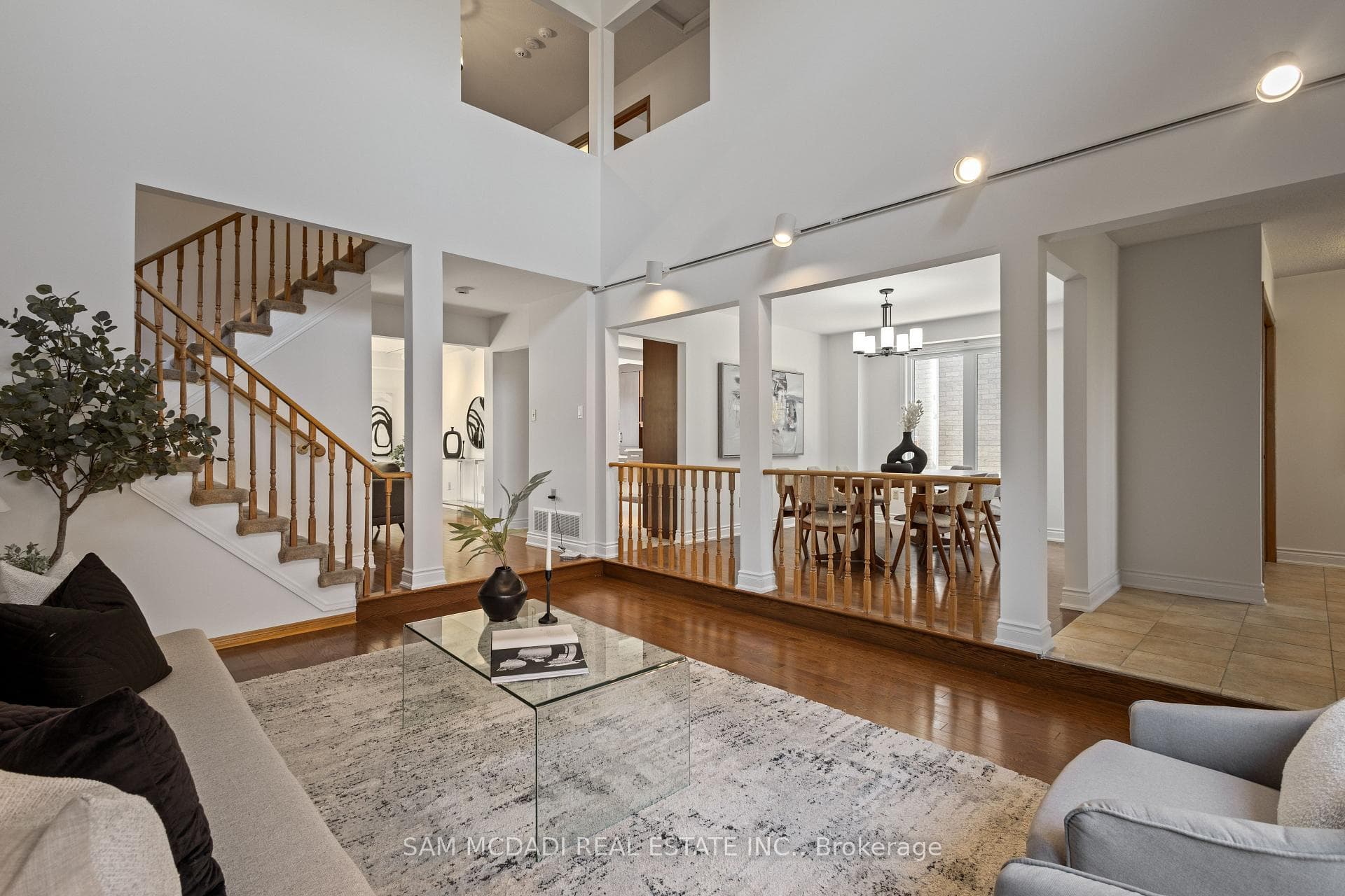 4303 Tea Garden Circle photo 5