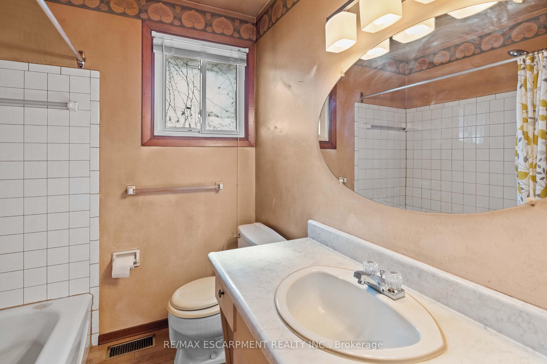 Main Floor Bath