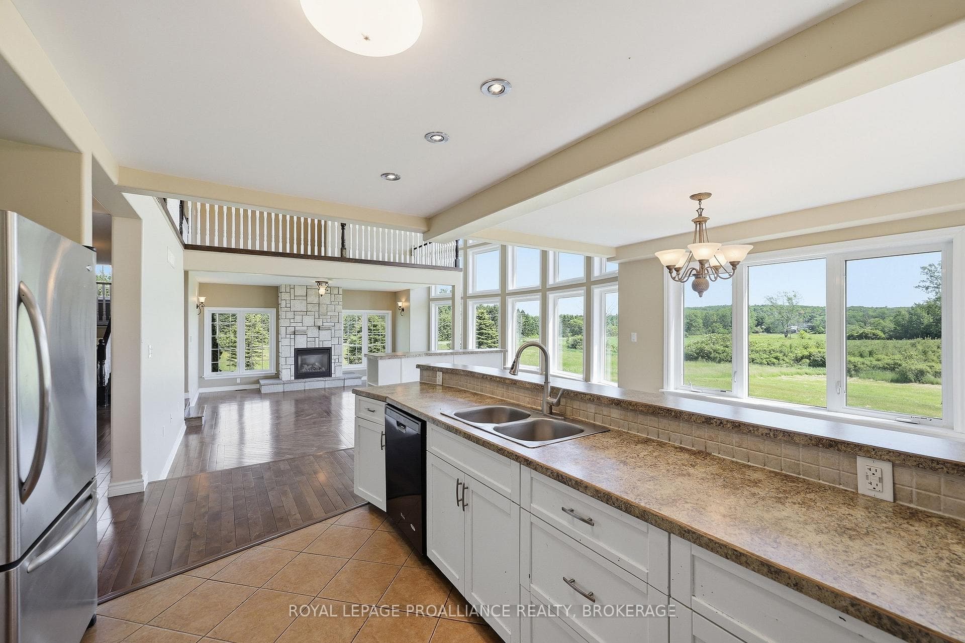 1461 English Way photo 21