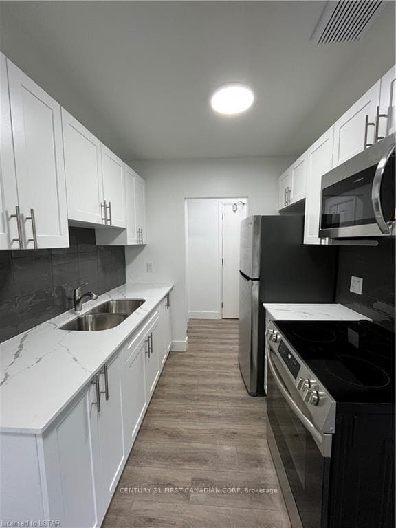 20 CRAIG Street Unit 18 photo 2