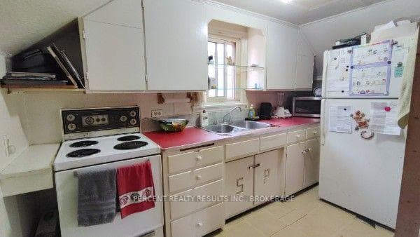Upper Level Unit