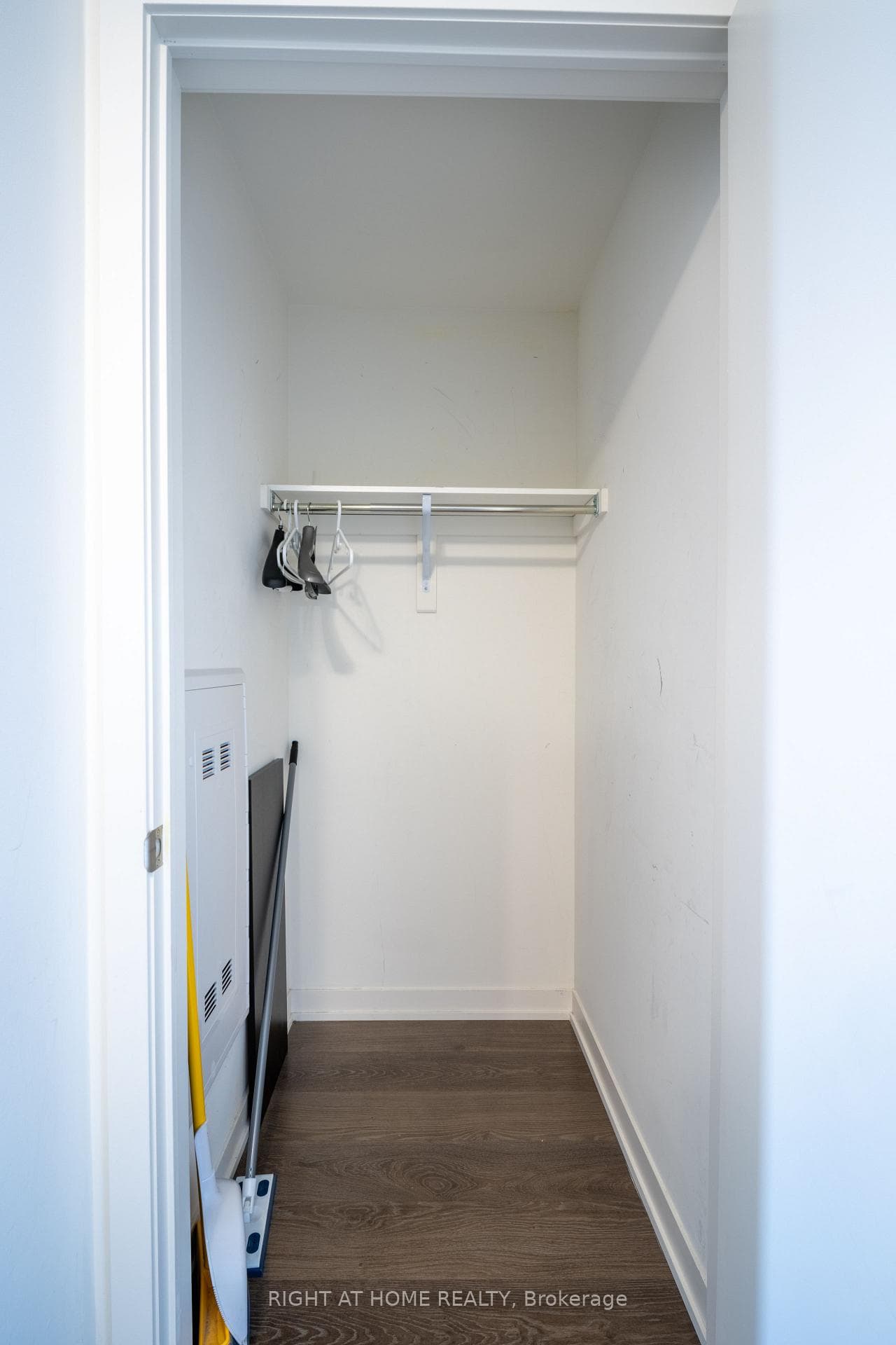 5155 Sheppard Avenue Unit 408 photo 9