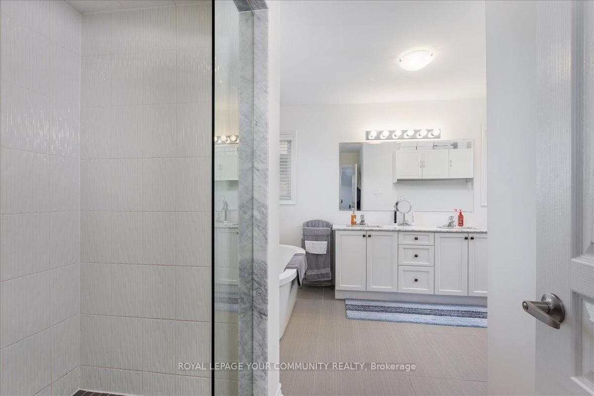 92 John Link Avenue photo 17