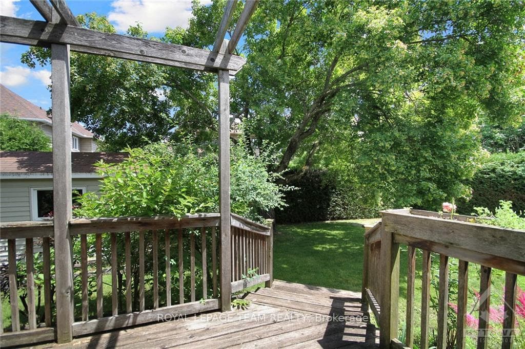 53 SPRINGWOOD Circle photo 28