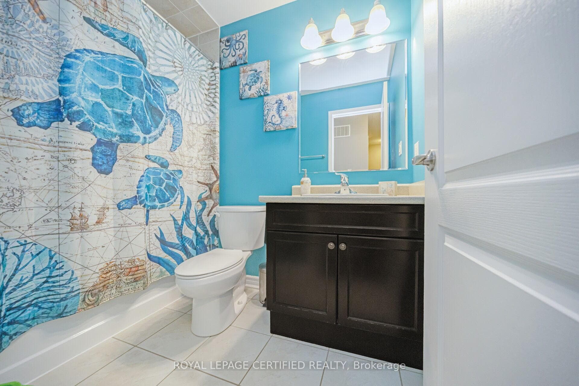 110 Bannister Crescent photo 20