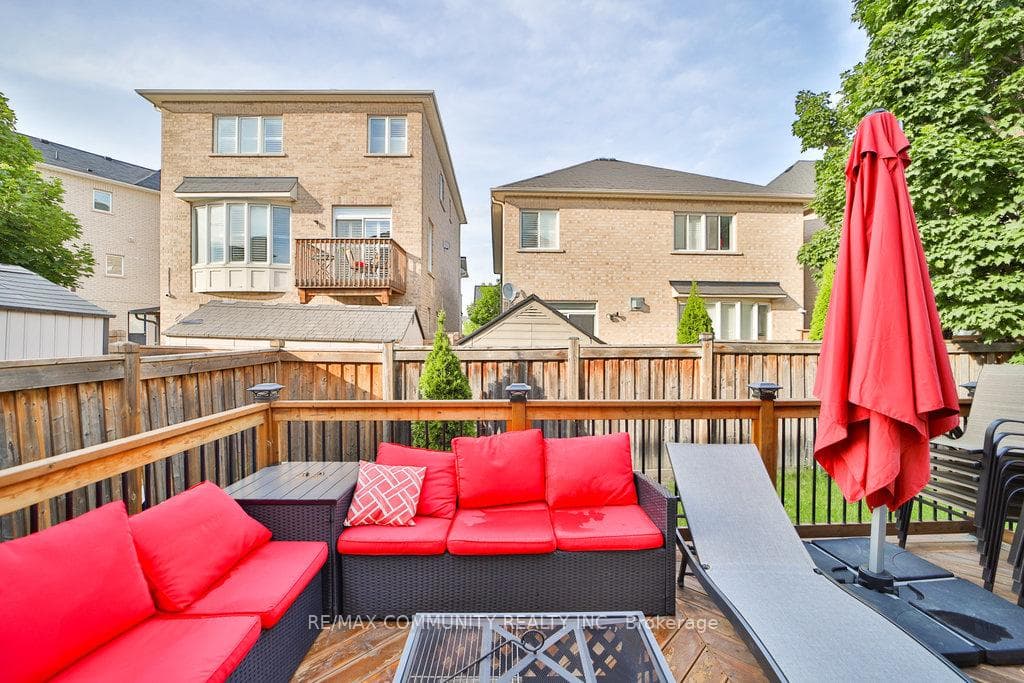 30 Cedarsprings Way photo 38