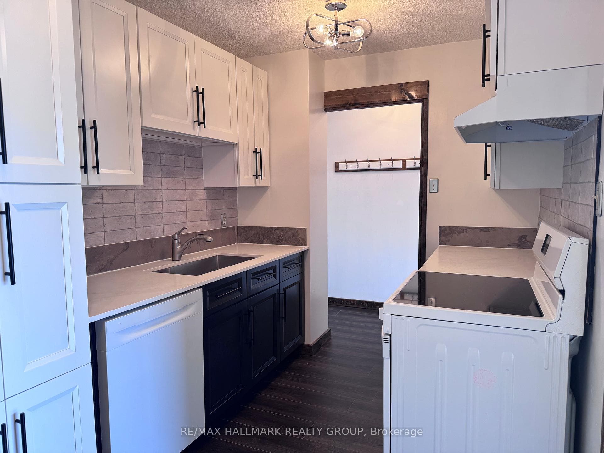 2400 Virginia Drive Unit 510 photo 8